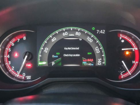 Certified 2023 Toyota RAV4 XLE w/ Convenience Package FWD image 25
