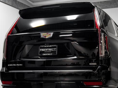 Used 2022 Cadillac Escalade Sport w/ Touring Package AWD/4WD image 71