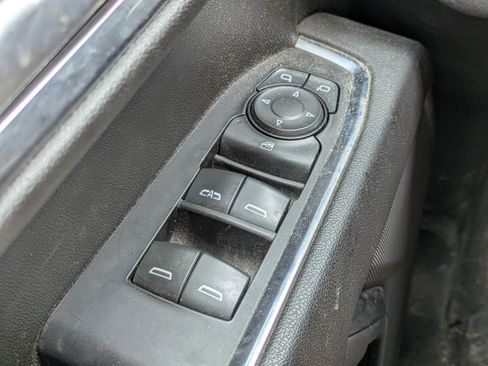 Used 2023 Chevrolet Silverado 1500 RST AWD/4WD image 18