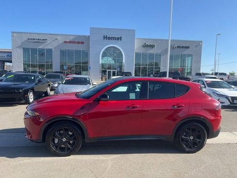 Used 2024 Dodge Hornet R/T Plus w/ R/T Blacktop Package image 5