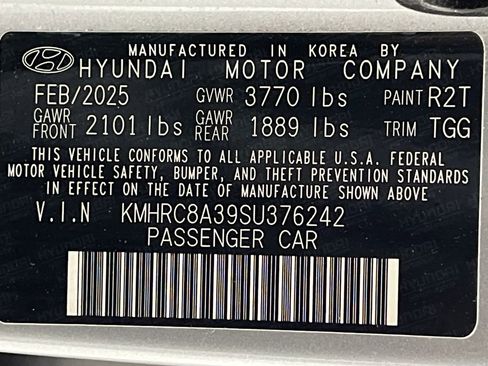 Used 2025 Hyundai Venue SEL FWD image 62