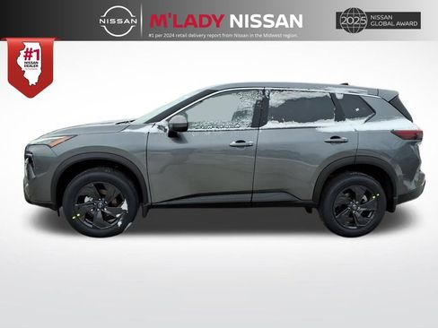 New 2026 Nissan Rogue SV w/ Cold Weather Package image 4