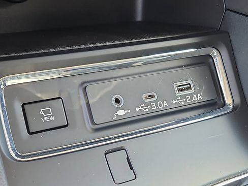 Used 2026 Subaru Ascent Limited AWD/4WD image 28