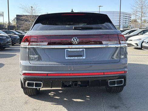New 2026 Volkswagen Atlas Cross Sport SEL Premium R-Line image 4