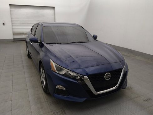 Used 2019 Nissan Altima 2.5 S FWD image 13