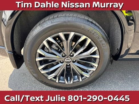 Used 2025 Nissan Rogue Platinum w/ Platinum Premium Package AWD/4WD image 11