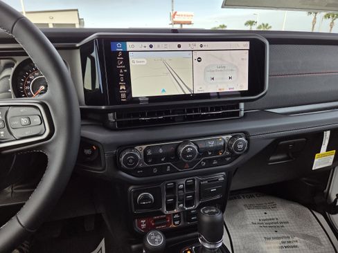 New 2026 Jeep Wrangler Unlimited Rubicon image 36