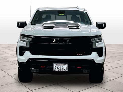 Used 2022 Chevrolet Silverado 1500 LT Trail Boss w/ Convenience Package II AWD/4WD image 3