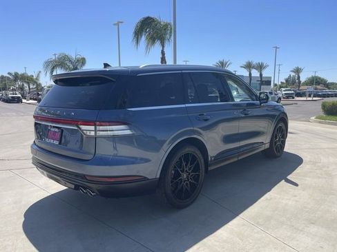 Used 2020 Lincoln Aviator Grand Touring w/ Equipment Group 302A image 8