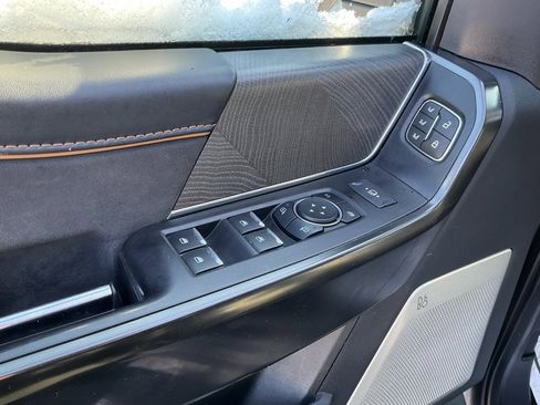 Used 2022 Ford F150 Platinum w/ Equipment Group 701A High image 23