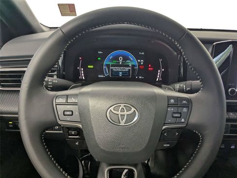 Certified 2025 Toyota Camry SE FWD image 16