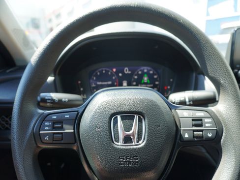 Used 2025 Honda Accord SE image 21