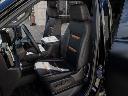 Used 2024 GMC Sierra 2500 AT4 w/ AT4 Premium Plus Package image 27