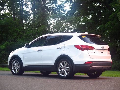Used 2014 Hyundai Santa Fe Sport 2.0T w/ Navigation Package 06 FWD image 3