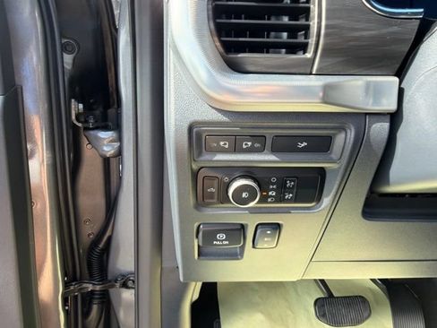 Used 2024 Ford F150 Lariat w/ Tow/Haul Package AWD/4WD image 24