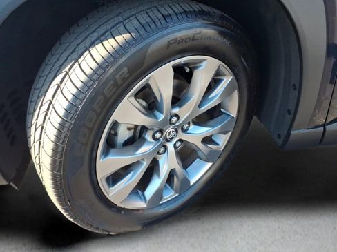 Used 2024 Toyota Grand Highlander AWD image 9