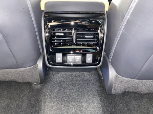 Used 2022 Toyota Avalon Touring image 28