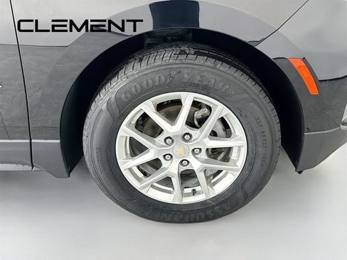 Used 2024 Chevrolet Equinox LT FWD image 35