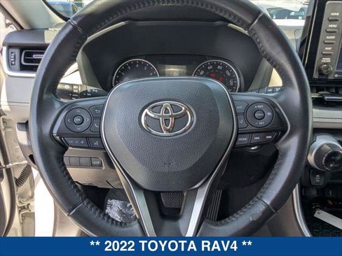 Used 2022 Toyota RAV4 XLE Premium w/ Carpet Mat Package (TMS) AWD/4WD image 13