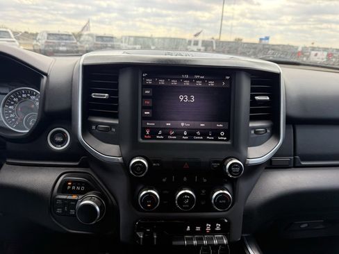Used 2019 RAM 1500 Big Horn image 11