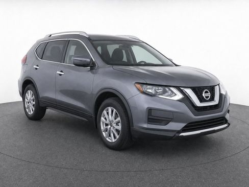 Used 2017 Nissan Rogue SV AWD/4WD image 3