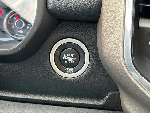 Used 2021 RAM 2500 Laramie AWD/4WD image 22