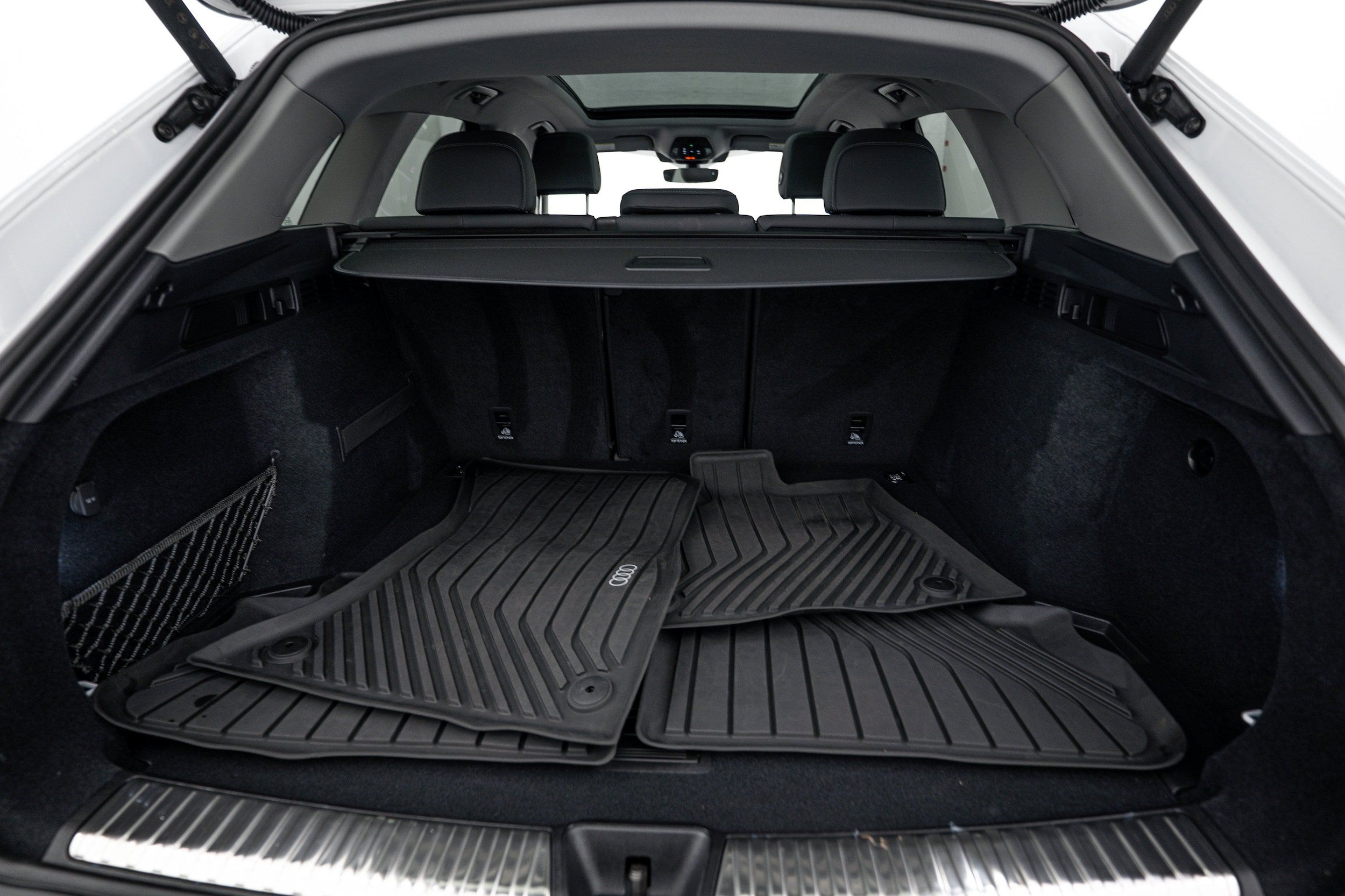Used 2025 Audi Q5 Premium Plus w/ Premium Plus AWD/4WD image 19