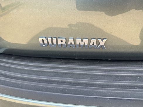 Used 2024 Chevrolet Tahoe LT w/ Luxury Package image 10