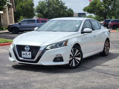 Used 2019 Nissan Altima 2.5 SV