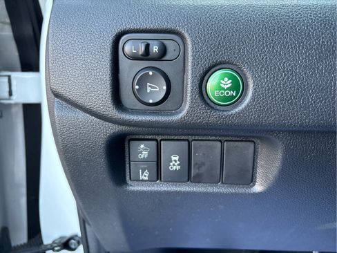 Used 2021 Honda Pilot EX-L image 16