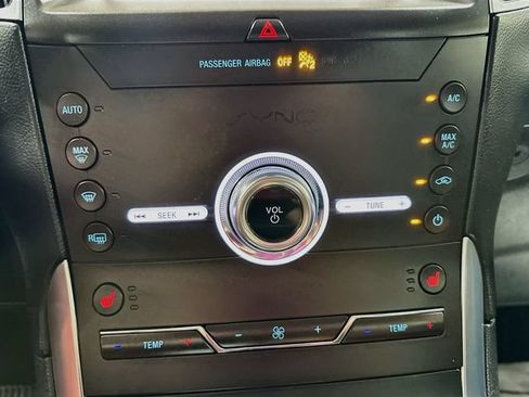 Used 2020 Ford Edge Titanium w/ Cargo Accessory Package FWD image 14