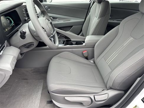New 2026 Hyundai Elantra Blue image 9