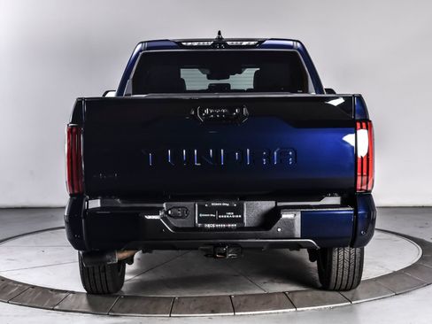 Used 2023 Toyota Tundra Platinum AWD/4WD image 5