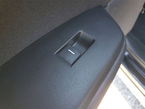 Used 2019 Honda CR-V EX image 15