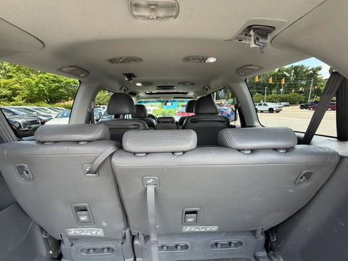 Used 2005 Honda Odyssey EX-L image 26
