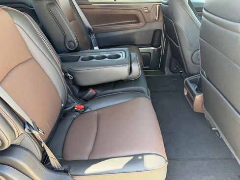 New 2026 Honda Odyssey Elite image 17
