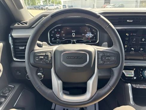 Certified 2025 GMC Sierra 1500 Denali AWD/4WD image 12