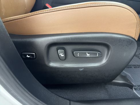 Used 2014 Lexus RX 350 AWD w/ Navigation Package image 28