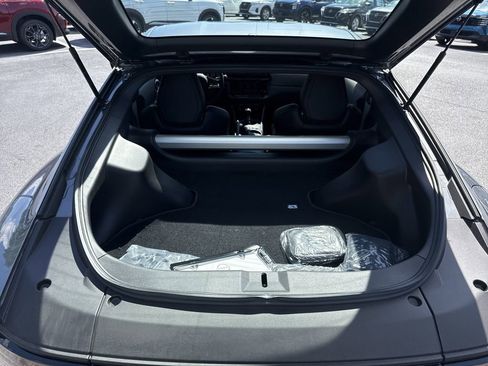 New 2025 Nissan Z Performance w/ Floor Mat Package RWD image 19