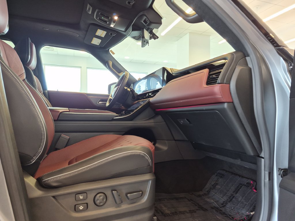 Used 2025 INFINITI QX80 Autograph AWD/4WD image 24