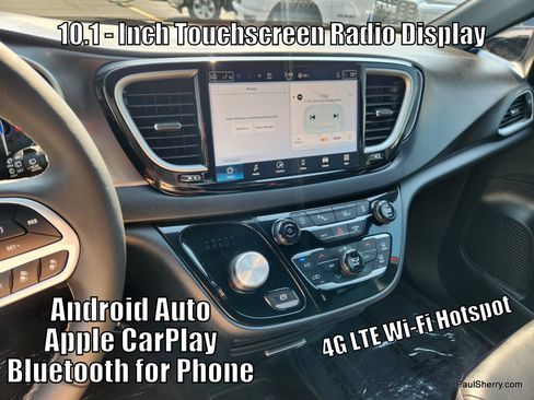 Used 2025 Chrysler Pacifica Select FWD image 5