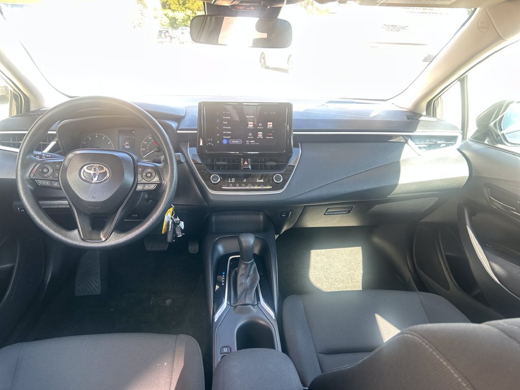 Certified 2025 Toyota Corolla LE FWD image 8