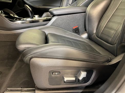 Used 2021 BMW X4 xDrive30i image 12