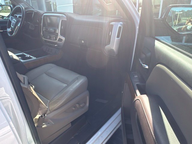 Used 2016 GMC Sierra 1500 SLT w/ SLT Premium Package AWD/4WD image 9