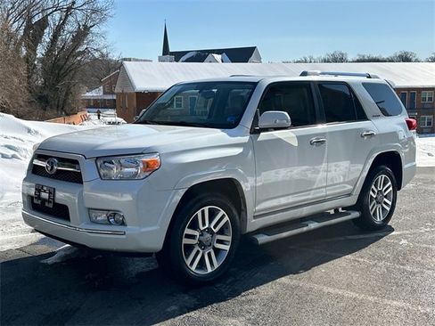 Used 2011 Toyota 4Runner Limited image 2