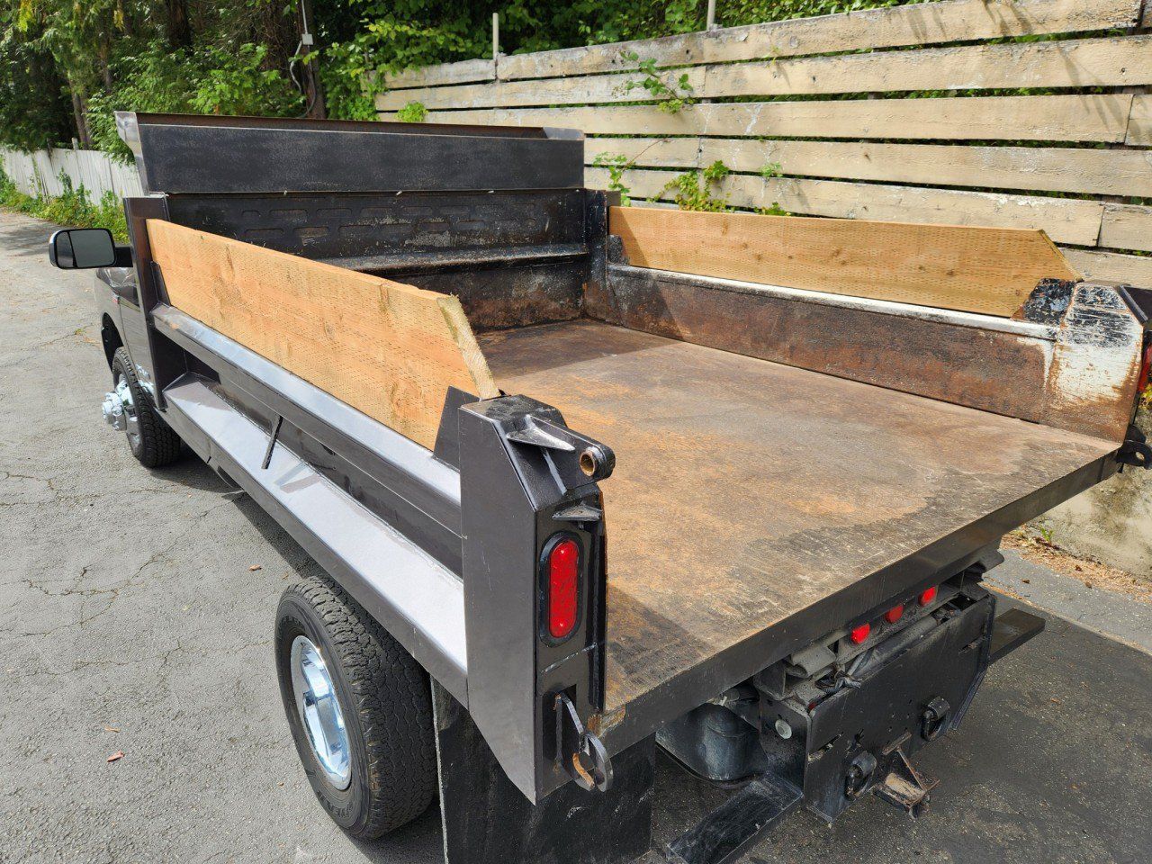 Used 2022 RAM 3500 Tradesman AWD/4WD image 14