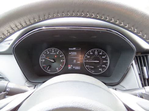 Used 2024 Subaru Outback Premium AWD/4WD image 25
