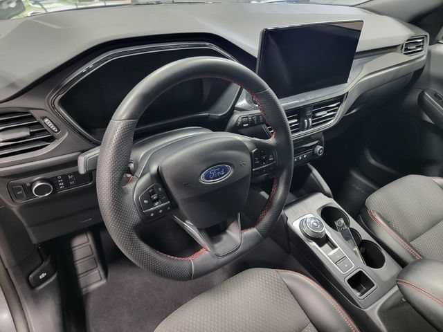 Used 2023 Ford Escape ST-Line AWD/4WD image 12