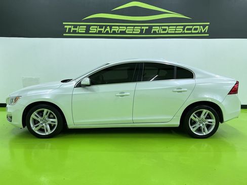 Used 2014 Volvo S60 T5 AWD/4WD image 6