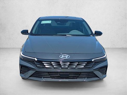 New 2026 Hyundai Elantra SEL Sport Premium FWD image 6